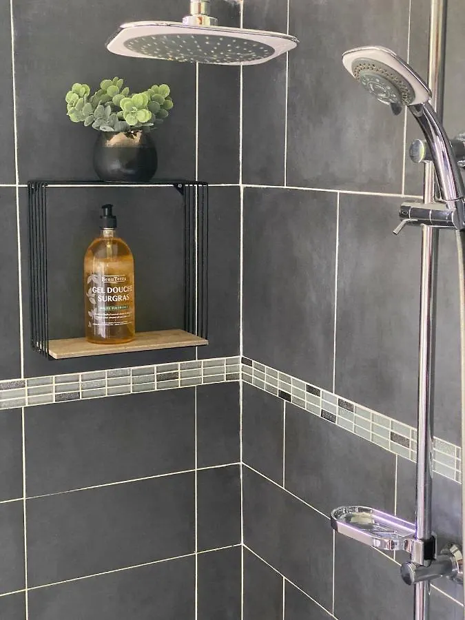 Locastudio - Pomme Kanel Sainte-Anne  Guest house